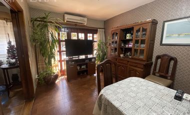 Venta PH 4 ambientes con terraza en Bernal