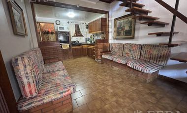 Venta PH 4 ambientes con terraza en Bernal