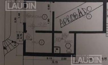 Local en Leandro N Alem