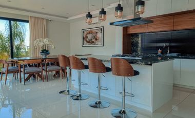 Casa de lujo amueblada, con alberca EN CHULA VISTA AJIJIC y  vista al lago