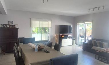 Departamento en venta - 2 Dormitorios 2 Baños - Barracas