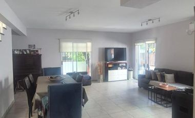 Departamento en venta - 2 Dormitorios 2 Baños - Barracas