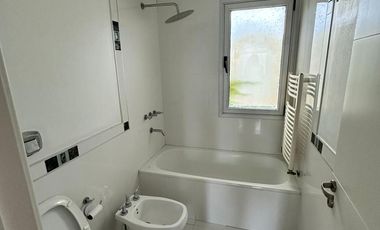 Casa en housing, alquiler, tres dormitorios, pileta, Cerro