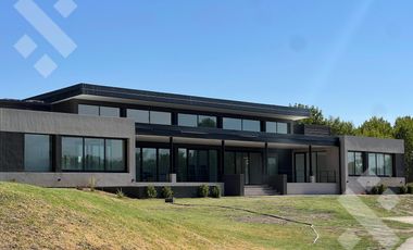 En Venta, Departamentos en Los Canales Golf Club