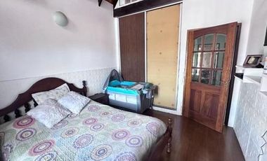 Casa 6 ambientes en Adrogué, oportunidad venta