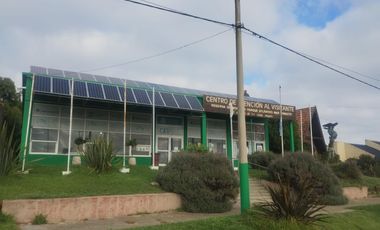 Complejo en venta sobre 4 lotes  con frente a la Laguna de Mar Chiquita