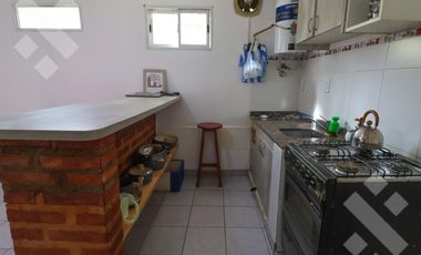 VENTA DUPLEX 3 DORM.   DEPTO. 1 DORM. - NEUQUÉN CAPITAL