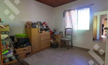 VENTA DUPLEX 3 DORM.   DEPTO. 1 DORM. - NEUQUÉN CAPITAL