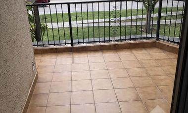 Casa en Venta con Comercio - Cipolletti