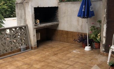 Casa en Venta con Comercio - Cipolletti