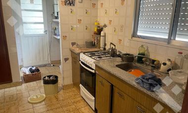 Casa en Venta con Comercio - Cipolletti