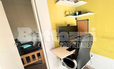 Moderno  PH 4 Ambientes con patio y terraza –  Excelente ubicación