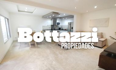 Moderno  PH 4 Ambientes con patio y terraza –  Excelente ubicación