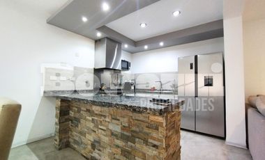 Moderno  PH 4 Ambientes con patio y terraza –  Excelente ubicación