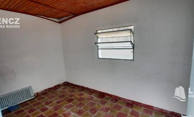 Casa - Ezpeleta Este- APTO CREDITO HIPOTECARIO