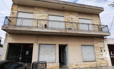 Casa - Ezpeleta Este- APTO CREDITO HIPOTECARIO