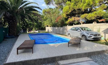 Casa en  venta con Pileta Mar de Cobo