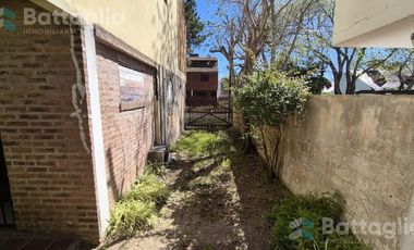 TRIPLEX A 3 CUADRAS DEL MAR EN COSTA AZUL