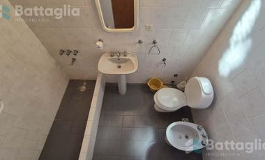 TRIPLEX A 3 CUADRAS DEL MAR EN COSTA AZUL