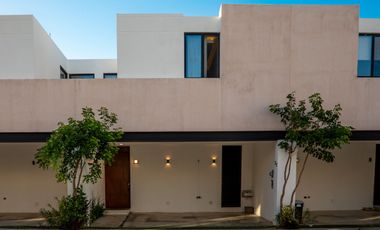 Casa en venta amueblada y equipada Mérida Yucatán, Privada Boreana Cholul