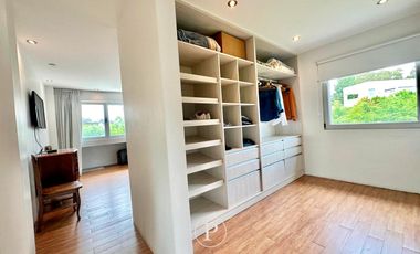 Chalet de estilo en Arenas del Sur