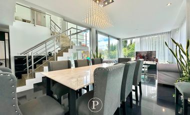 Chalet de estilo en Arenas del Sur