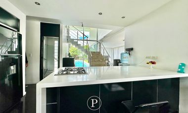 Chalet de estilo en Arenas del Sur