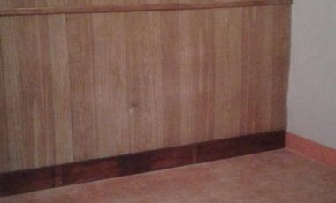 Venta Casa en Lanús Este Ideal 2 familias o subdivisión en 3 PH independientes.