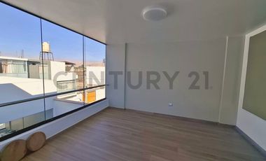VENTA DE GRAN CASA - EL SOL DE POCOLLAY - TACNA