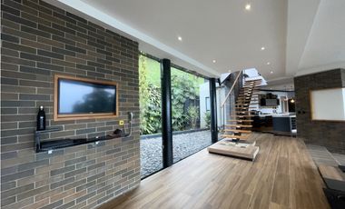 Casa en Venta en Altos del Poblado