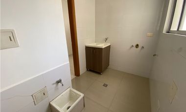 SE VENDE APARTAMENTO FAMILIAR DE TRES ALCOBAS EN BAVARIA