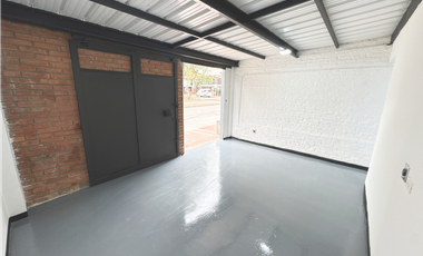 En arriendo: local en Modelia | 65 m² | Espacio independiente