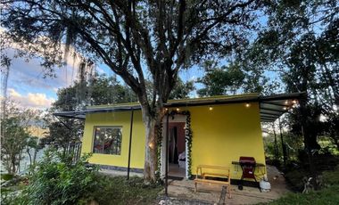 CASA  EN VENTA  COPACABANA VEREDA LA VETA TOTALMENTE AMOBLADA