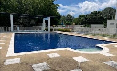 VENDO CASA CAMPESTRE EN CONJUNTOCERRADO GIRARDOT $915.000.000