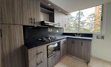 Apartamento Dúplex en Venta en el Poblado, sector Santa Fe