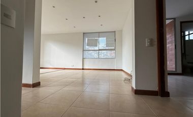 Apartamento Dúplex en Venta en el Poblado, sector Santa Fe