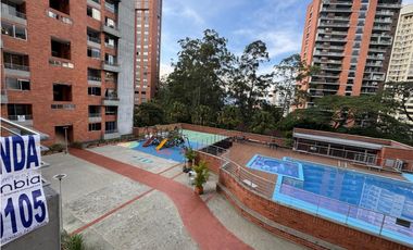 Apartamento Dúplex en Venta en el Poblado, sector Santa Fe