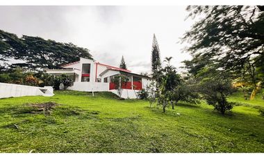 VENDO/ARRRIENDO CASA CAMPESTRE EN CONDOMINIO