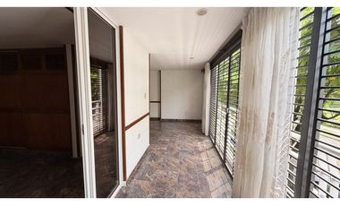 ARRIENDO CASA INDEPENDIENTE VIPASA CON APARTAESTUDIO NORTE DE CALI