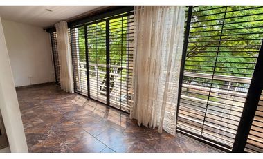 ARRIENDO CASA INDEPENDIENTE VIPASA CON APARTAESTUDIO NORTE DE CALI