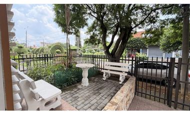 ARRIENDO CASA INDEPENDIENTE VIPASA CON APARTAESTUDIO NORTE DE CALI