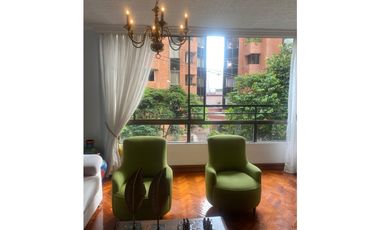 VENDO APARTAMENTO UBICADO EN LA CIRCUNVALAR COD 9605676