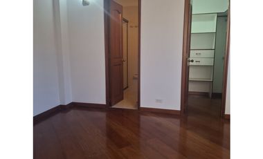 VENTA DE CASA POBLADO - SECTOR ISA Y AL COLEGIO LA COLINA RANGO 18