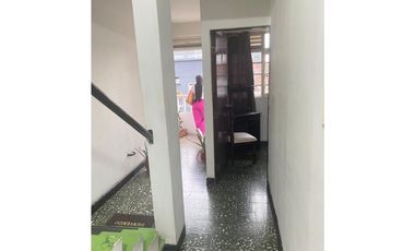 SE VENDE EDIFICIO UBICADO EN EL CENTRO COD 9605938