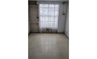 CASA EN VENTA  –  BOSQUES DE ZAPN 4 / SOACHA