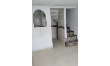 CASA EN VENTA  –  BOSQUES DE ZAPN 4 / SOACHA