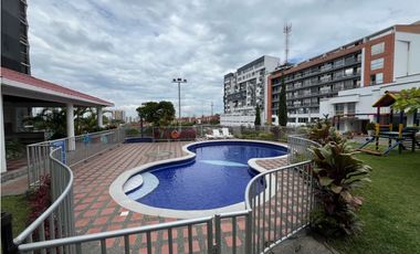 Se Arrienda Casa en Conjunto Cerrado - Sector Av 19 Norte