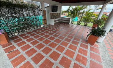 Se Arrienda Casa en Conjunto Cerrado - Sector Av 19 Norte