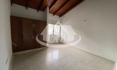 CASA EN VENTA BARRIO PASATIEMPO |9388
