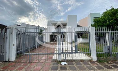 CASA EN VENTA BARRIO PASATIEMPO |9388